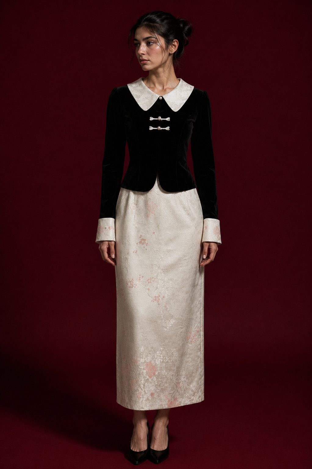 Noire Blossom Midi Dress
